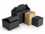 Juodos dovanų dėžės